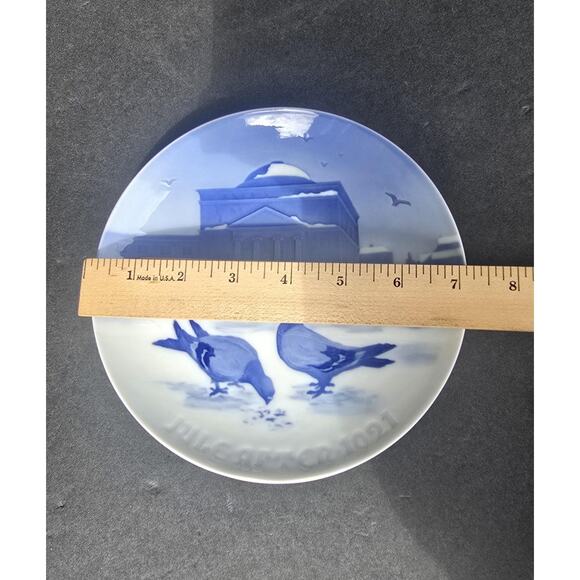 Vintage 1921 Bing & Grondahl Juleaften Christmas Plate Denmark B&G Blue Pigeons - Picture 4 of 5